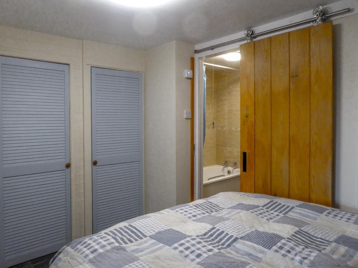 Looe Self Catering Apartment Bagian luar foto