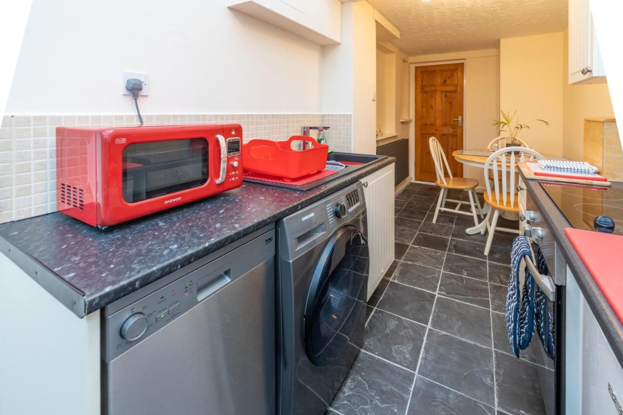 Looe Self Catering Apartment Bagian luar foto